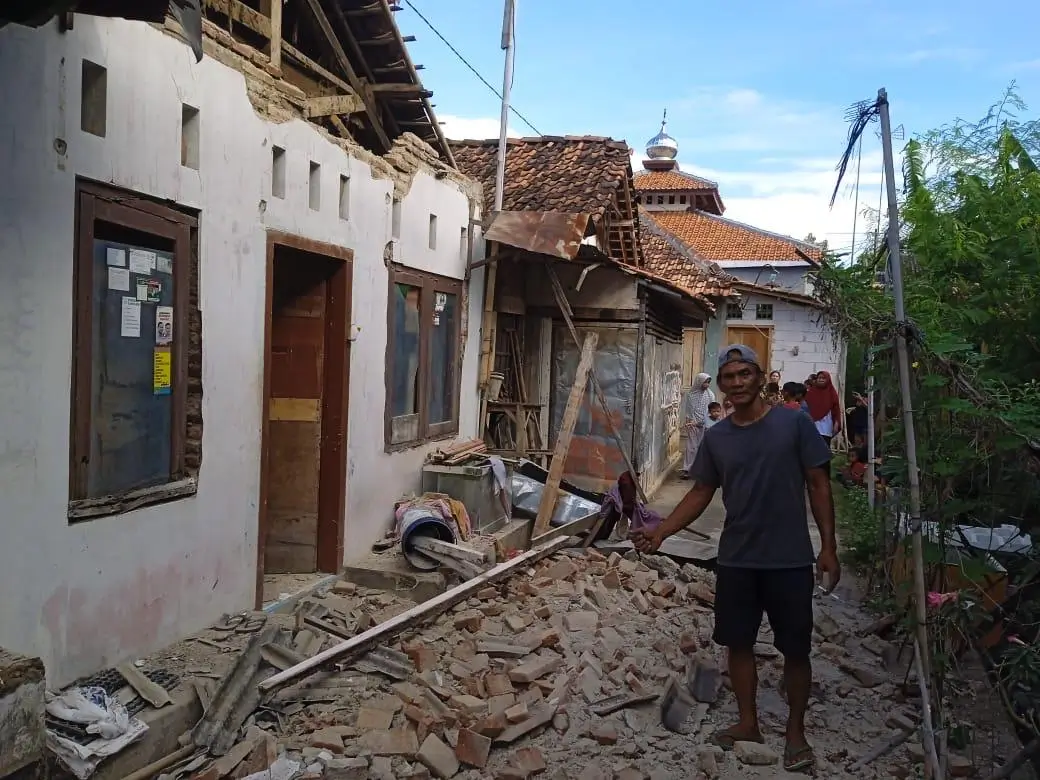 Gempabumi M 4.4 Batang Sebabkan Kerusakan Bangunan dan Warga Luka-Luka